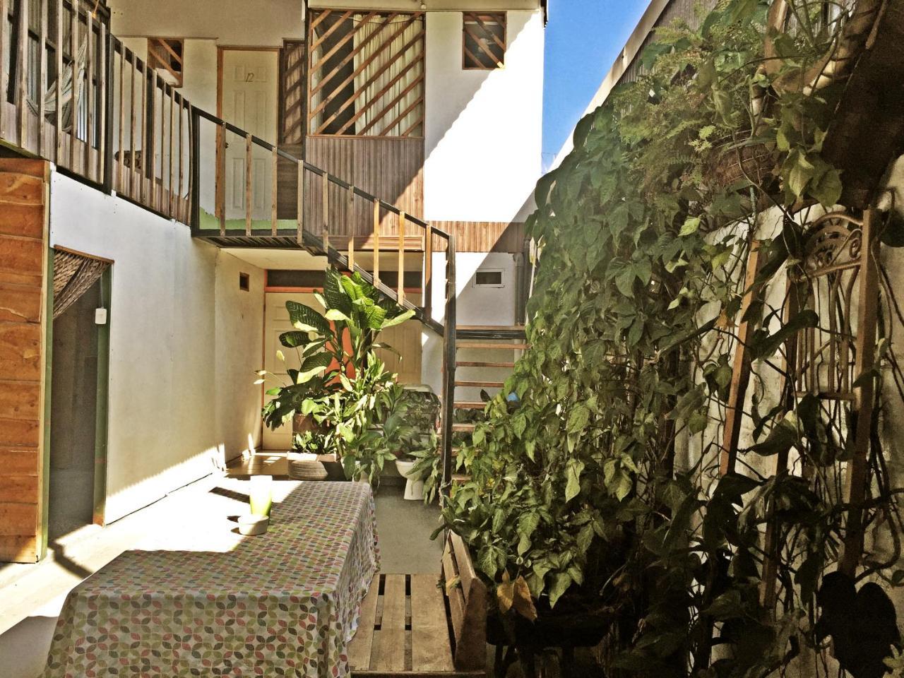 Hostel Trotamundos Alajuela Esterno foto